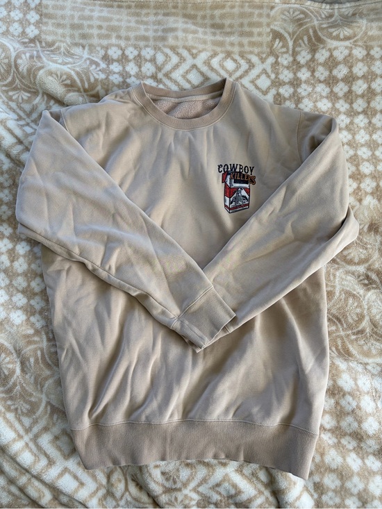 Sweaters - Women’s Classic Crewneck Sweatshirt in Beige with Chest Graphic
